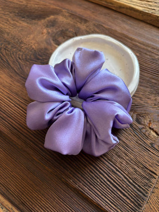 Scrunchie per capelli in seta - lilla